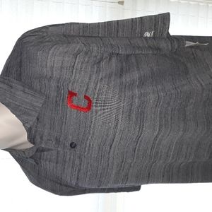 Cleveland Indians/Guardians mens grey short sleeved shirt w red logo. NWT. large